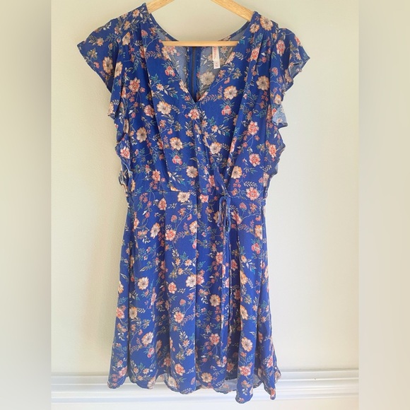 Xhilaration Tops - Whimsy Xhilaration Blue Floral‎ Wrap-Style Dress – Size S
